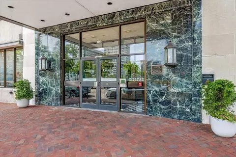 109 N Main St #1401, Memphis, TN 38103