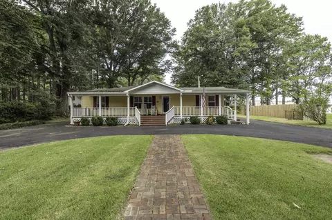 240 3rd St, Rossville, TN 38066