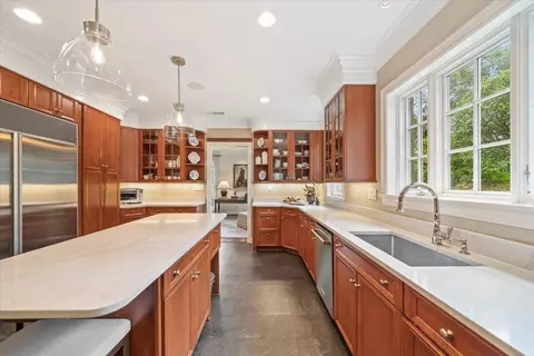 Kitchen - 188 E Galloway Dr, Memphis, TN 38111 photo 4 of 5