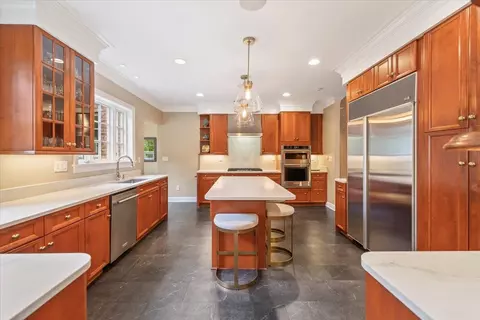 Kitchen - 188 E Galloway Dr, Memphis, TN 38111 photo 2 of 5