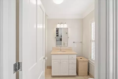 Bath - 188 E Galloway Dr, Memphis, TN 38111 photo 5 of 6