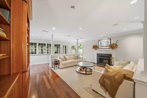 Living - 188 E Galloway Dr, Memphis, TN 38111 photo 5 of 5