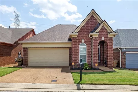 9123 S Berry Garden Cir, Cordova, TN 38016