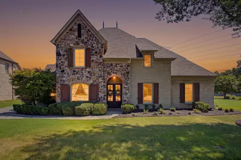 2428 Black Water Trl, Memphis, TN 38119