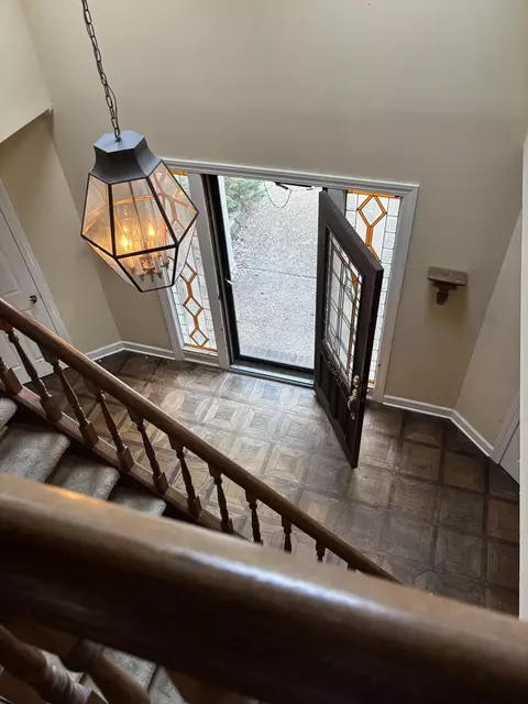 2967 Old Elm Ln, Germantown, TN 38138