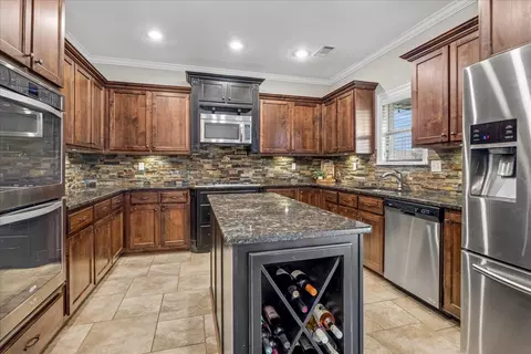 Kitchen - 76 E Cherrybark Dr, Atoka, TN 38004 photo 1 of 4