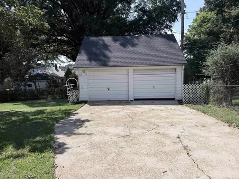 Other - 237 Edwin Cir, Memphis, TN 38104 photo 8 of 10