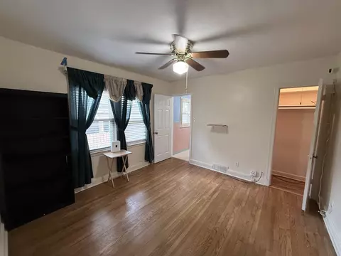 Bedroom - 237 Edwin Cir, Memphis, TN 38104 photo 2 of 3