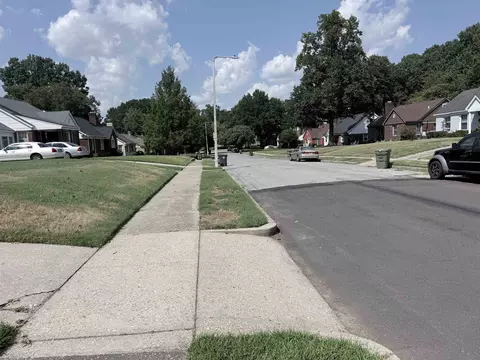 View/Area - 237 Edwin Cir, Memphis, TN 38104 photo 1 of 1