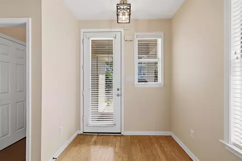 Entry Way - 1183 Harbor River Dr, Memphis, TN 38103 photo 2 of 2