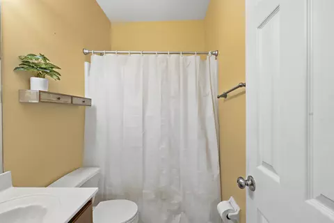 Bath - 1183 Harbor River Dr, Memphis, TN 38103 photo 5 of 5