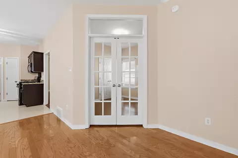 Entry Way - 1183 Harbor River Dr, Memphis, TN 38103 photo 1 of 2