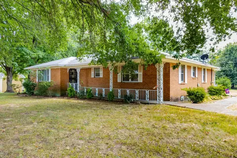 36 Maple Hill Dr, Munford, TN 38058