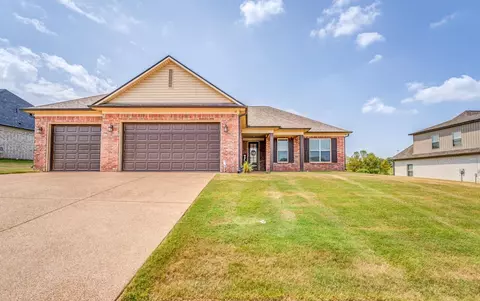 41 Pritchett Cv, Munford, TN 38058
