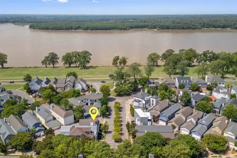 79 Harbor Village Dr, Memphis, TN 38103