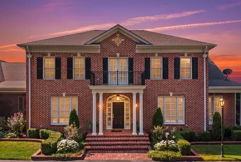 4639 Perkins Manor Cv, Memphis, TN 38117