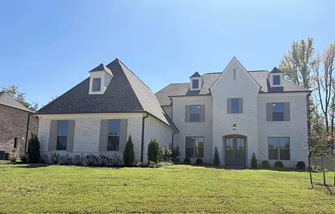297 Rolling Grove Blvd, Collierville, TN 38017