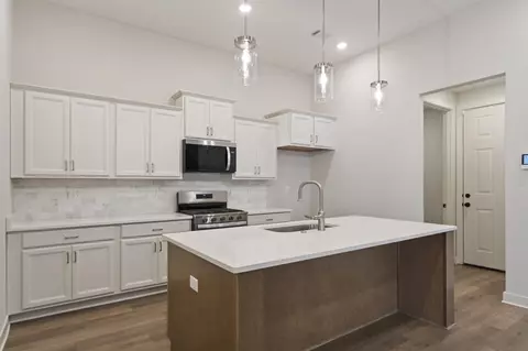 Kitchen - 3134 Mannington Dr, Bartlett, TN 38135 photo 2 of 2