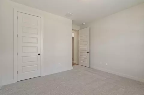 Bedroom - 3134 Mannington Dr, Bartlett, TN 38135 photo 4 of 6