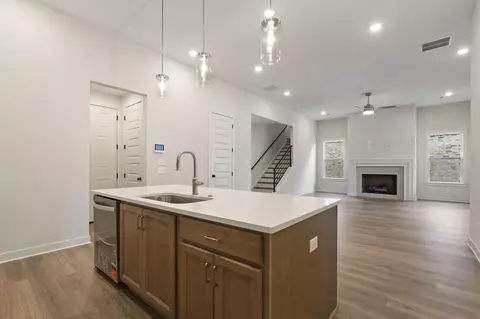Living - 3134 Mannington Dr, Bartlett, TN 38135 photo 4 of 4