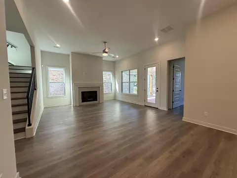 Living - 3134 Mannington Dr, Bartlett, TN 38135 photo 1 of 6