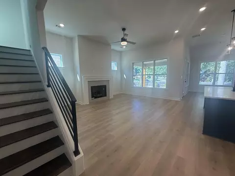Living - 3138 Mannington Dr, Bartlett, TN 38135 photo 1 of 3