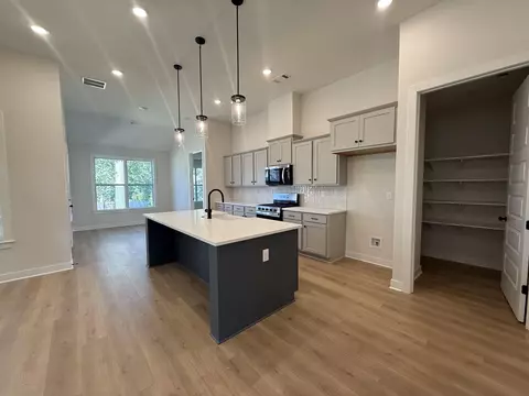 Kitchen - 3138 Mannington Dr, Bartlett, TN 38135 photo 1 of 3