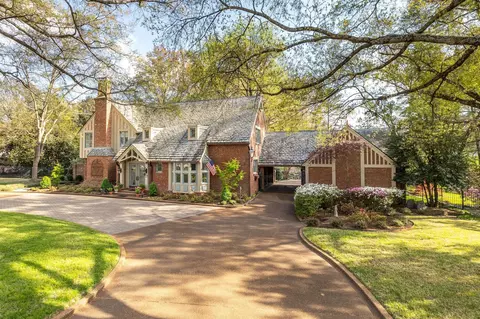 6245 Green Meadows Rd, Memphis, TN 38120