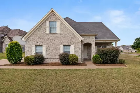 1057 Kentshire Cv, Cordova, TN 38018