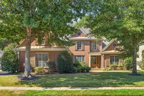 1854 Almadale Farms Pkwy, Collierville, TN 38017