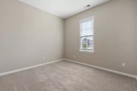 Bedroom - 7191 E Harrier Dr, Olive Branch, MS 38654 photo 2 of 3