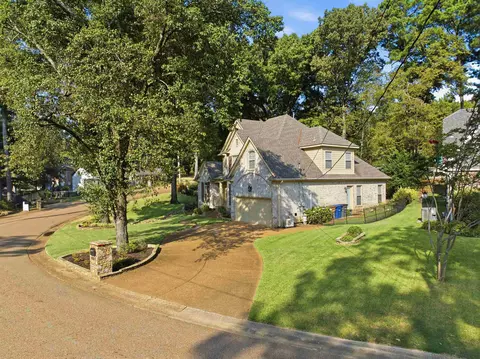 4155 Larch Point Cv, Lakeland, TN 38002