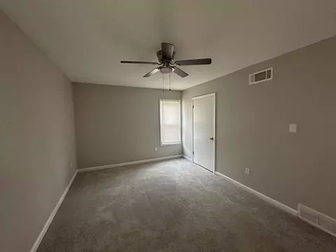 Bedroom - 2373 Curbertson St, Bartlett, TN 38134 photo 4 of 4
