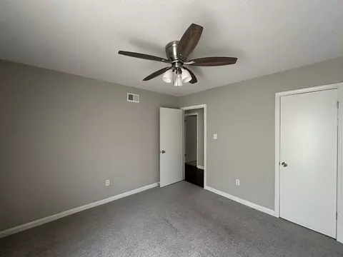 Bedroom - 2373 Curbertson St, Bartlett, TN 38134 photo 3 of 4