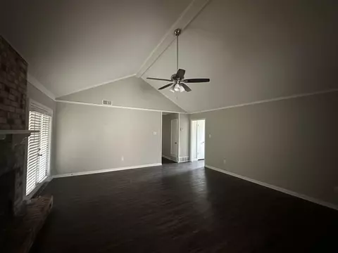Living - 2373 Curbertson St, Bartlett, TN 38134 photo 2 of 2