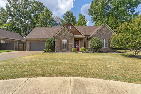 5279 Toni Rose Dr, Lakeland, TN 38002
