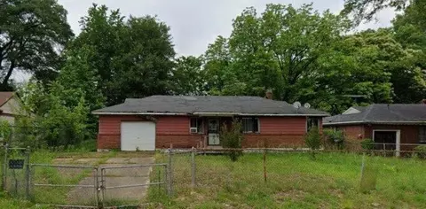 30 E Belle Haven Rd, Memphis, TN 38109