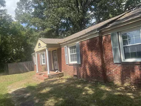 7894 State Line Rd, Memphis, TN 38125