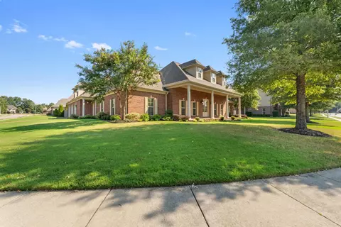 9270 S Romano Way, Germantown, TN 38138