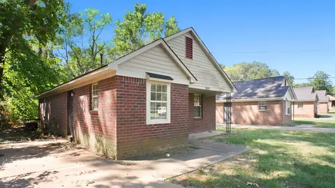 3875 Fizer Ave, Memphis, TN 38111