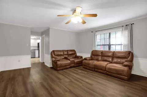 Living - 356 Rutledge St, Collierville, TN 38017 photo 1 of 2