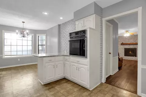 Kitchen - 356 Rutledge St, Collierville, TN 38017 photo 3 of 4