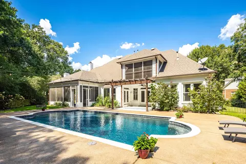 2182 Houston Pass Cv, Germantown, TN 38139