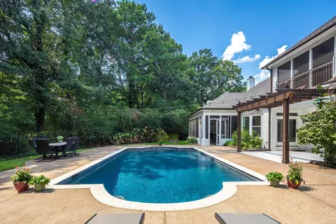 2182 Houston Pass Cv, Germantown, TN 38139
