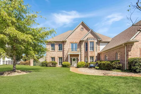 1822 Hartwell Mnr N, Collierville, TN 38017