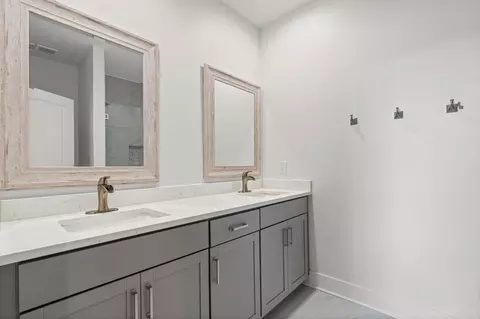 Bath - 620 Diffee Rd, Moscow, TN 38057 photo 4 of 4