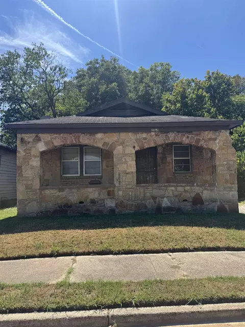 2469 Dexter Ave, Memphis, TN 38108