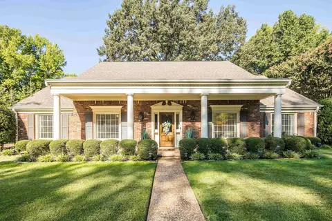 2067 Black Oak Dr, Memphis, TN 38119