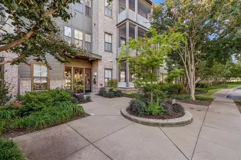 680 Harbor Bend Rd #209, Memphis, TN 38103