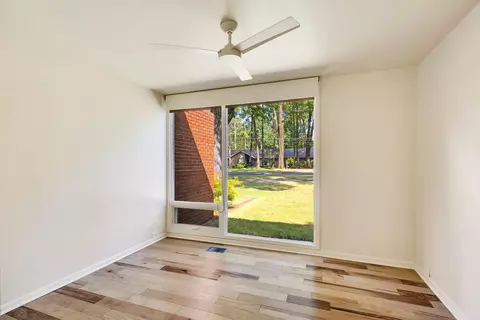 Bedroom - 431 Erwin Dr, Memphis, TN 38117 photo 1 of 9